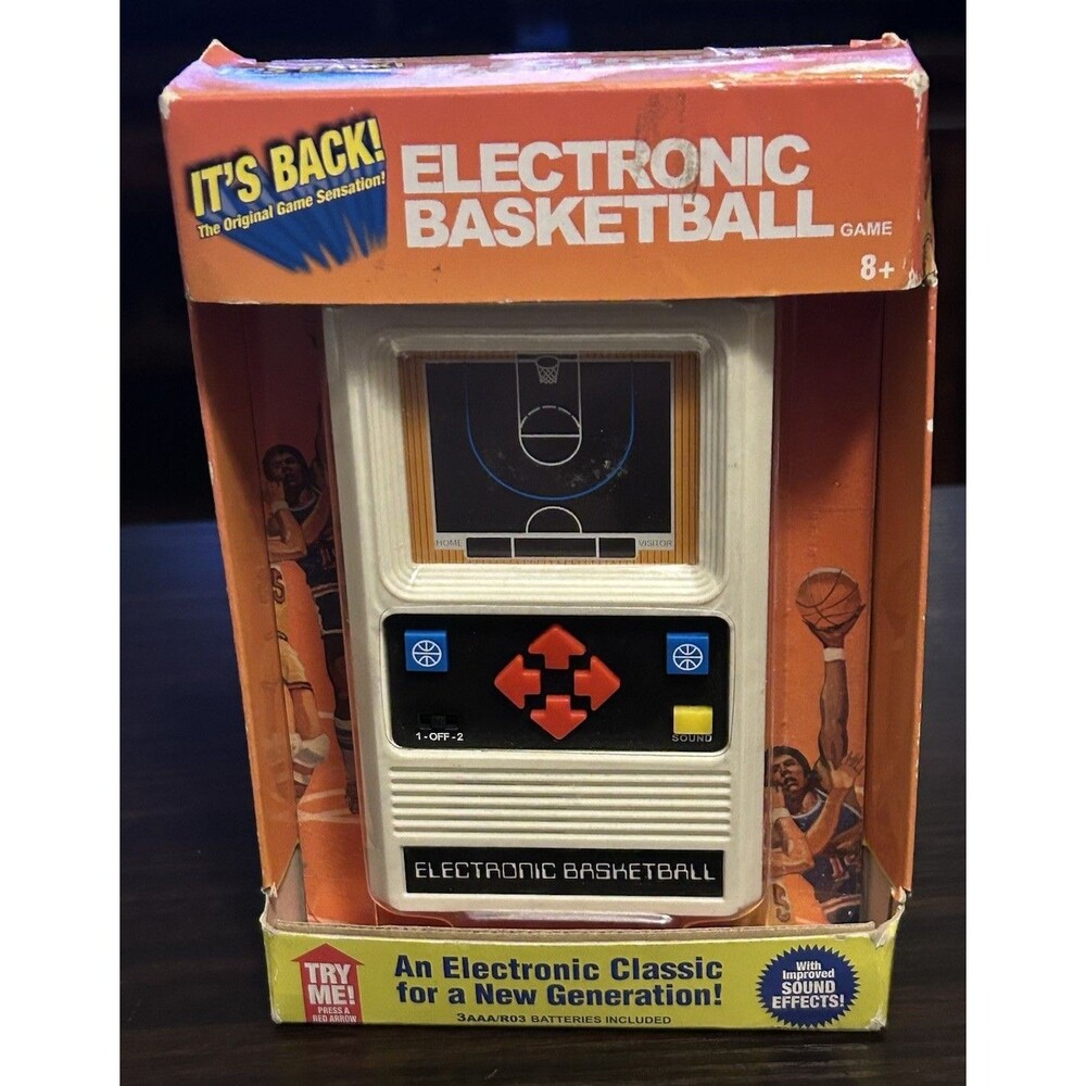 Mattel / Basic Fun Electronic Basketball Game Handheld 2016 In Box Sports White